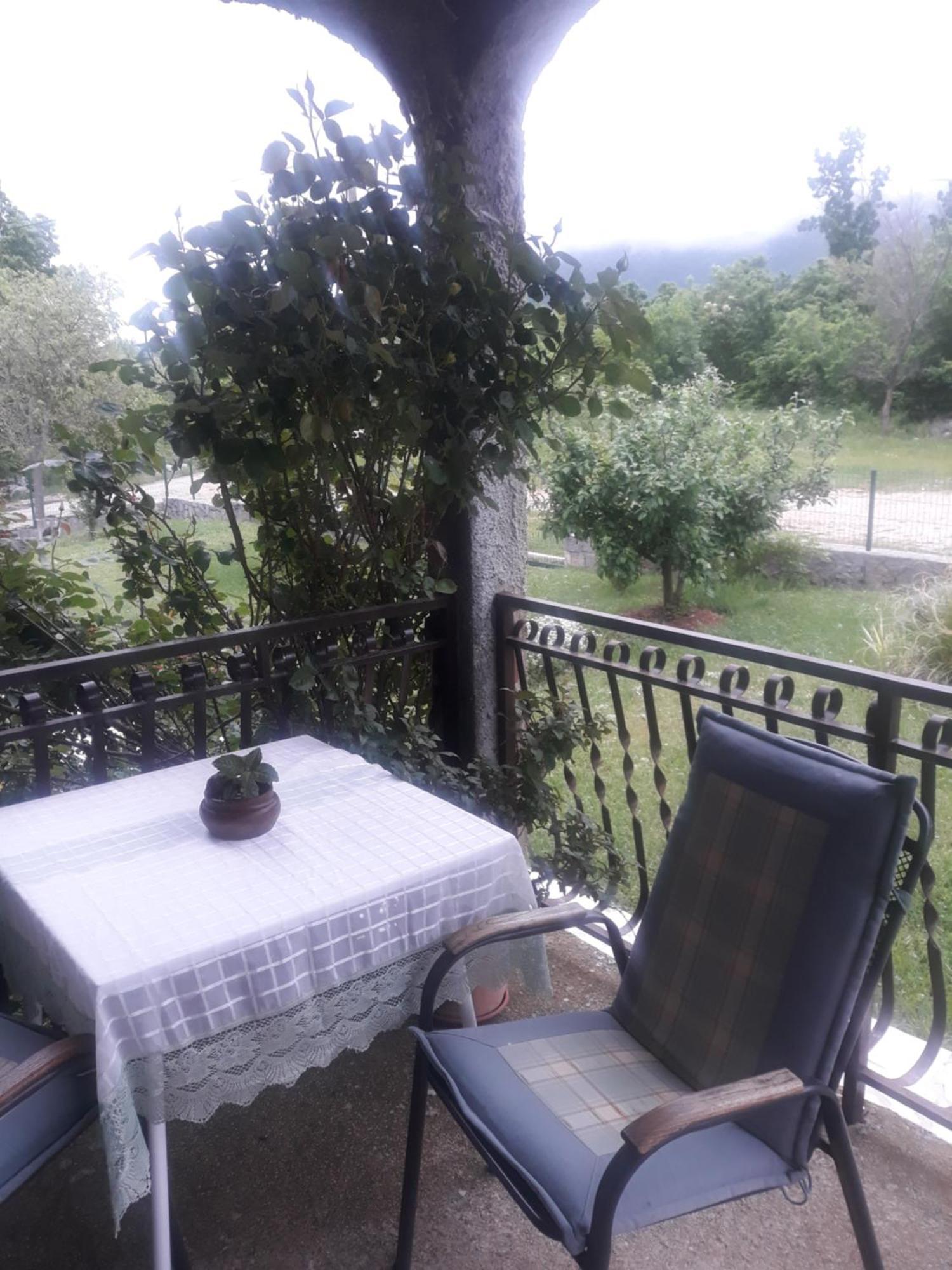 Apartman Lana Kijevo Exterior foto